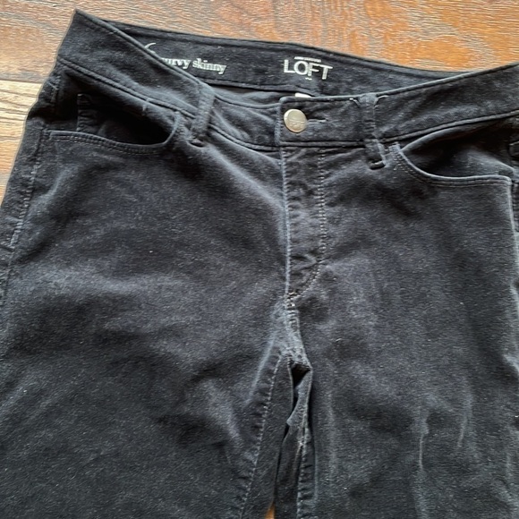 - Ann Taylor Curvy Skinny Corduroy Jeans - Size 6 - Picture 6 of 7